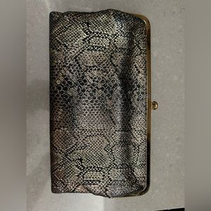 Hobo Lauren Clutch-Wallet